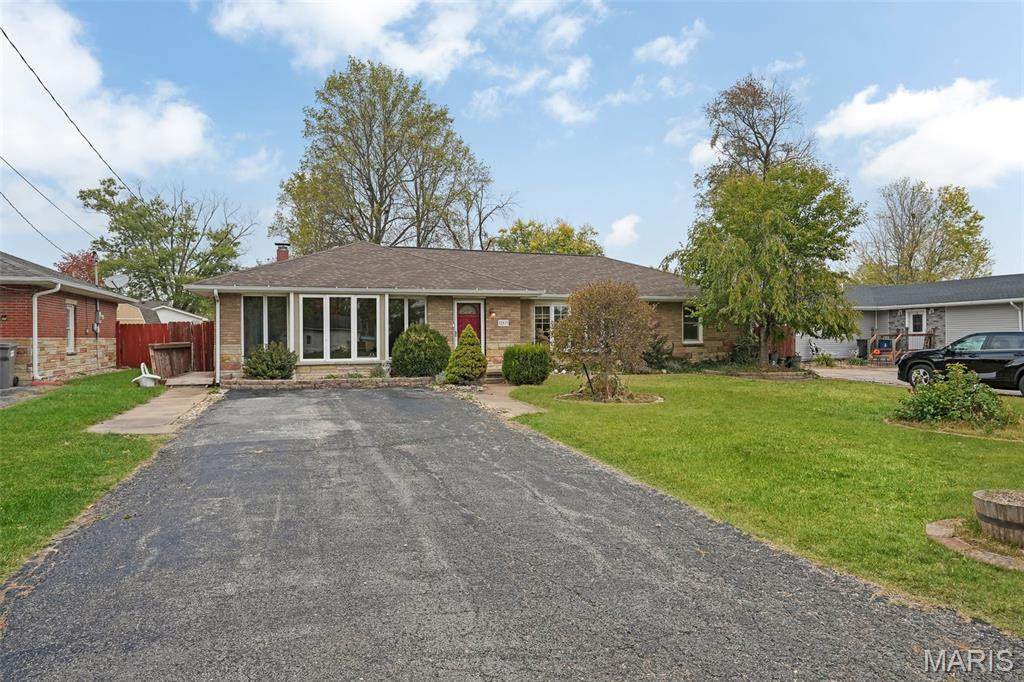 207 South Street - Photo 1