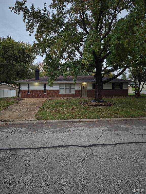 22 Hampton Drive - Photo 1