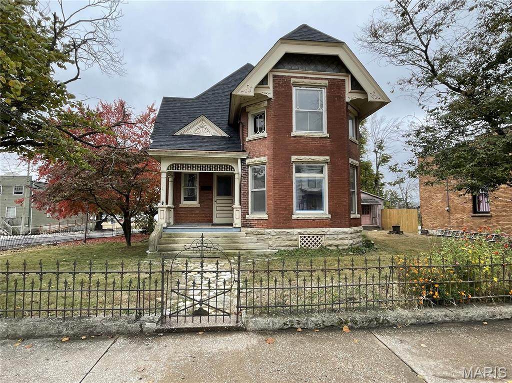 229 Main Street - Photo 1