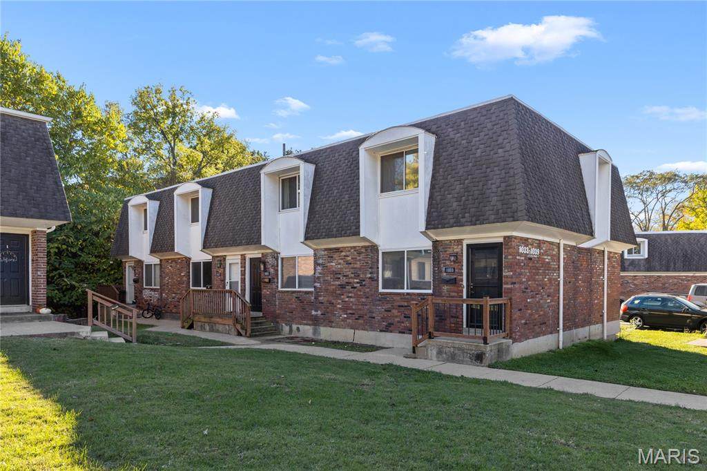 1035 Lafayette Court - Photo 1