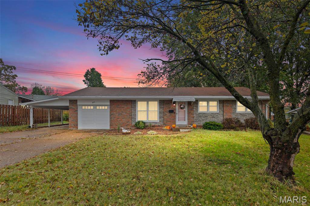 911 Briegel Street - Photo 1