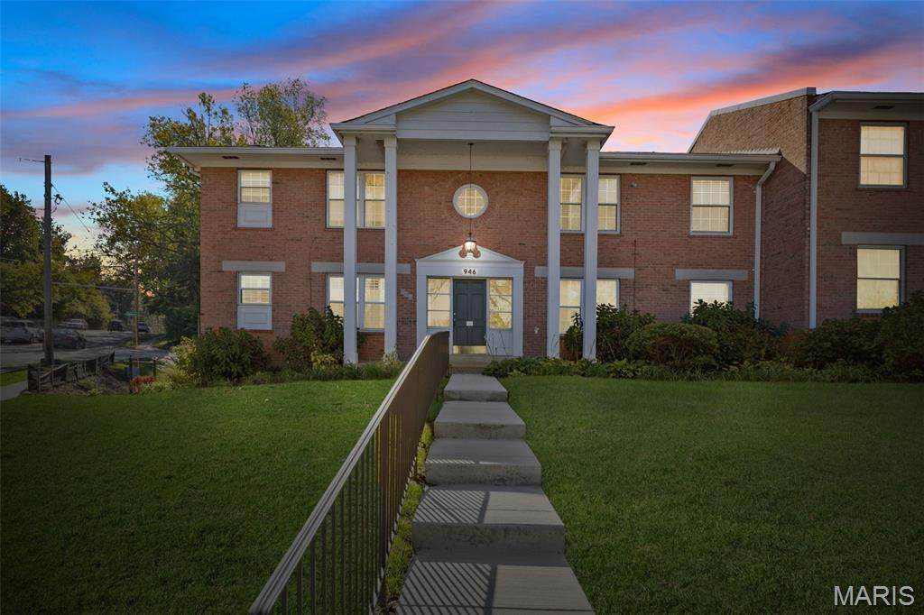 946 Marshall Avenue - Photo 1