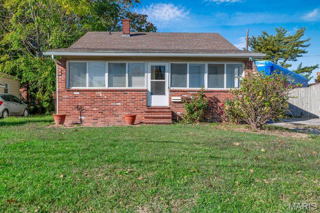 3400 Milton Drive - Photo 1