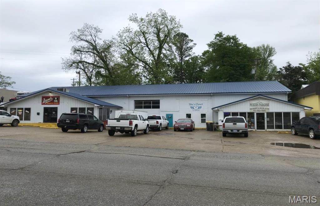 209 Washington Street - Photo 1