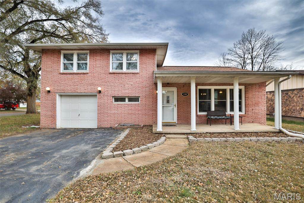 1100 Nancy Drive - Photo 1