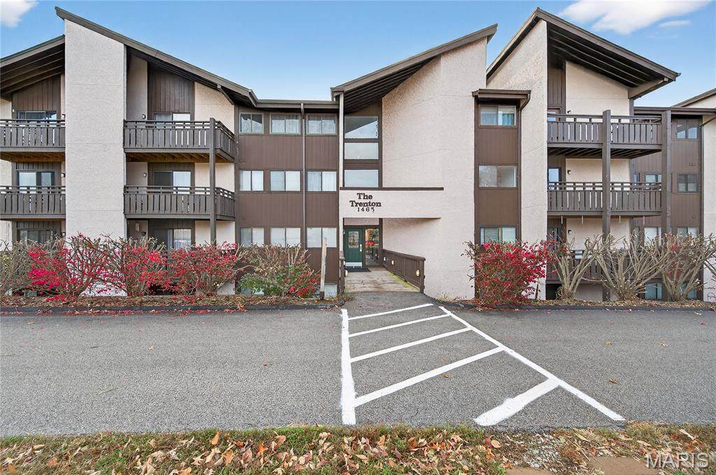 1465 Heritage Landing - Photo 1