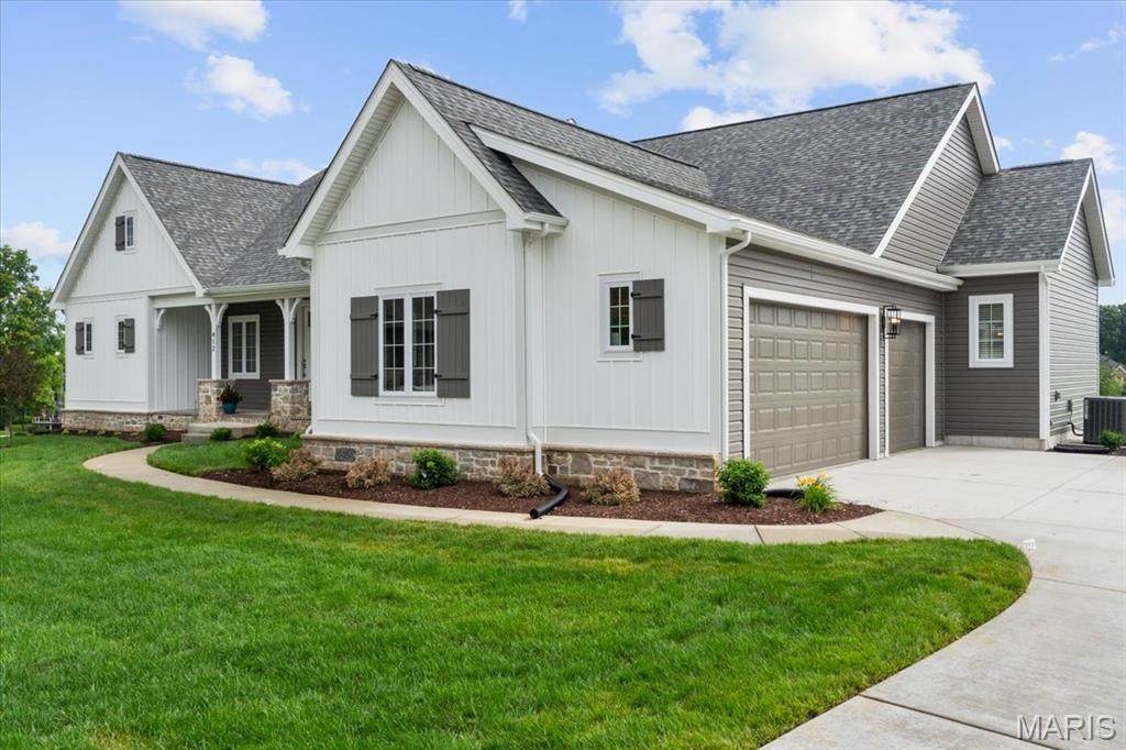 412 Parkview Lane - Photo 1