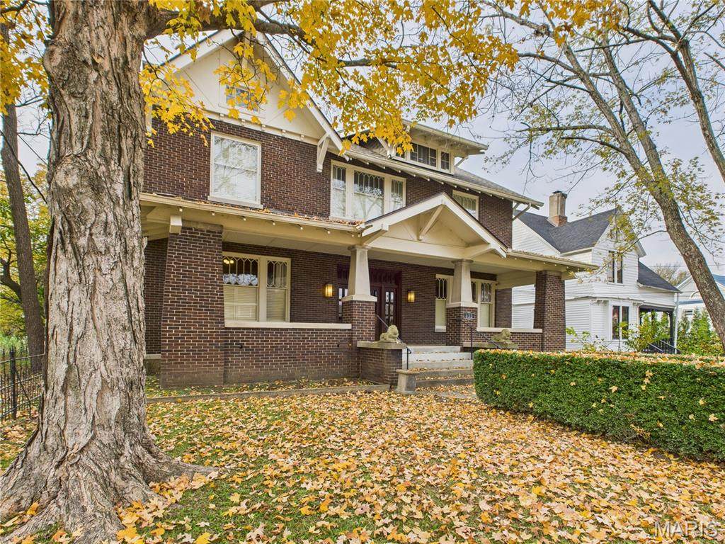 433 Main Street - Photo 1