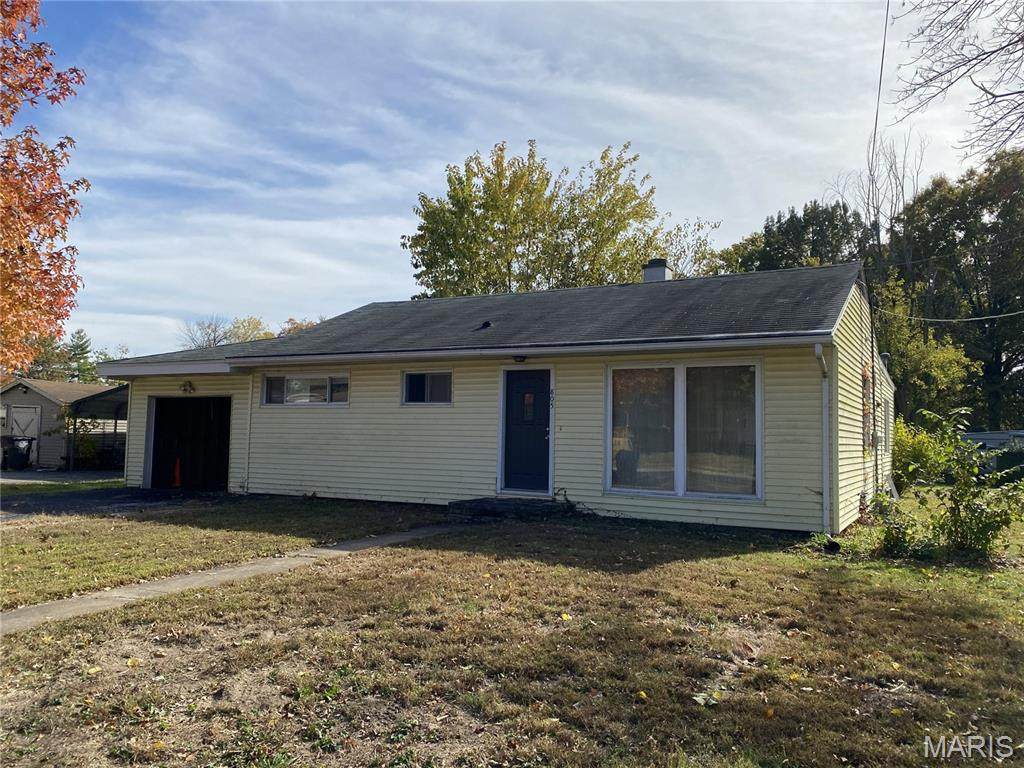 805 Southmoor Place - Photo 1