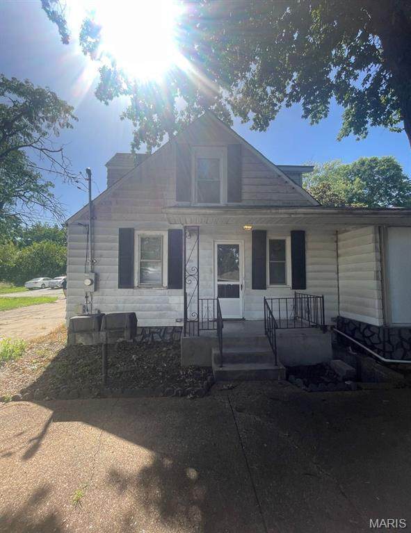 7925 Rock Hill Road - Photo 1