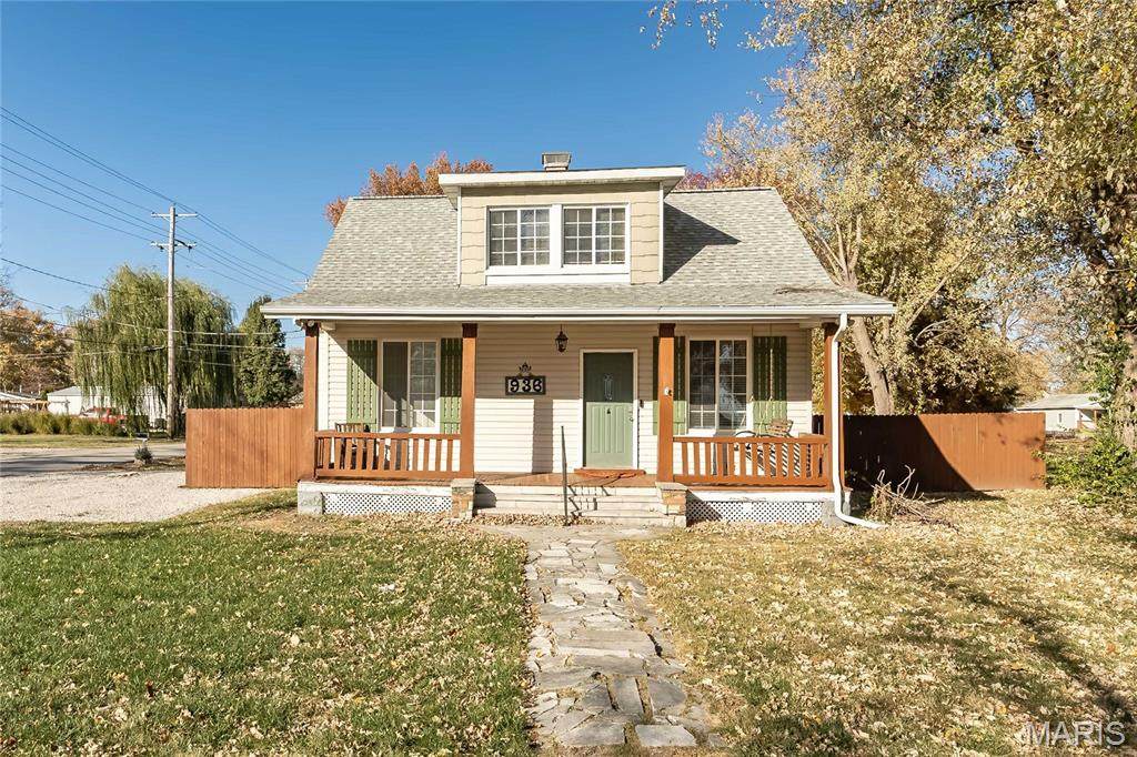 936 Saint Clair Street - Photo 1