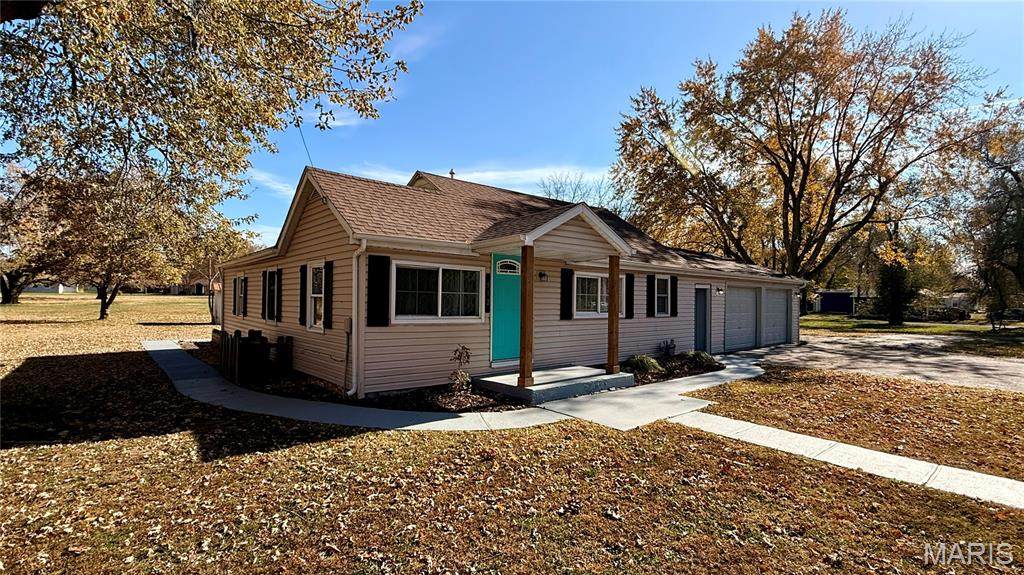 912 Walnut Street - Photo 1