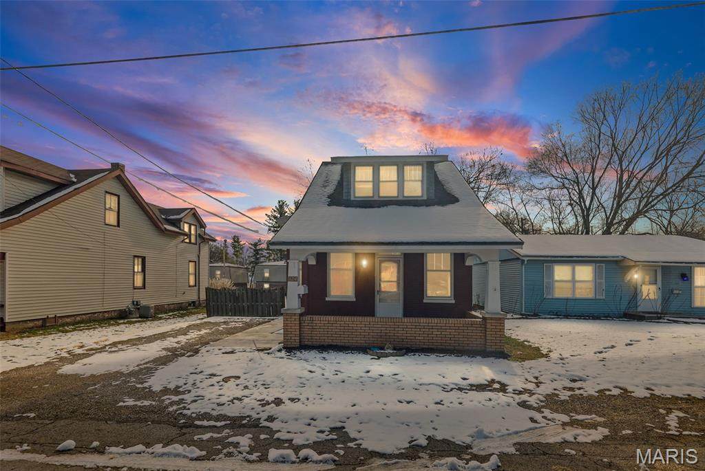 324 Gilbert Street - Photo 1