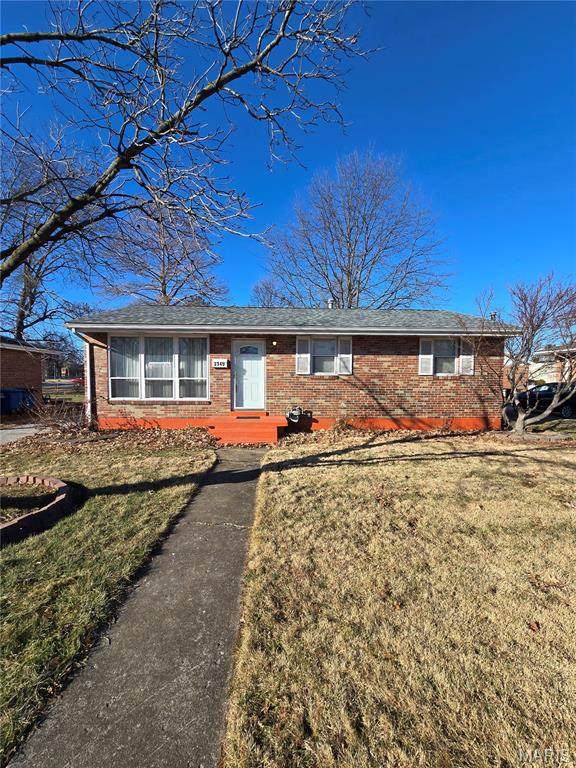 3149 Myrtle Avenue - Photo 1