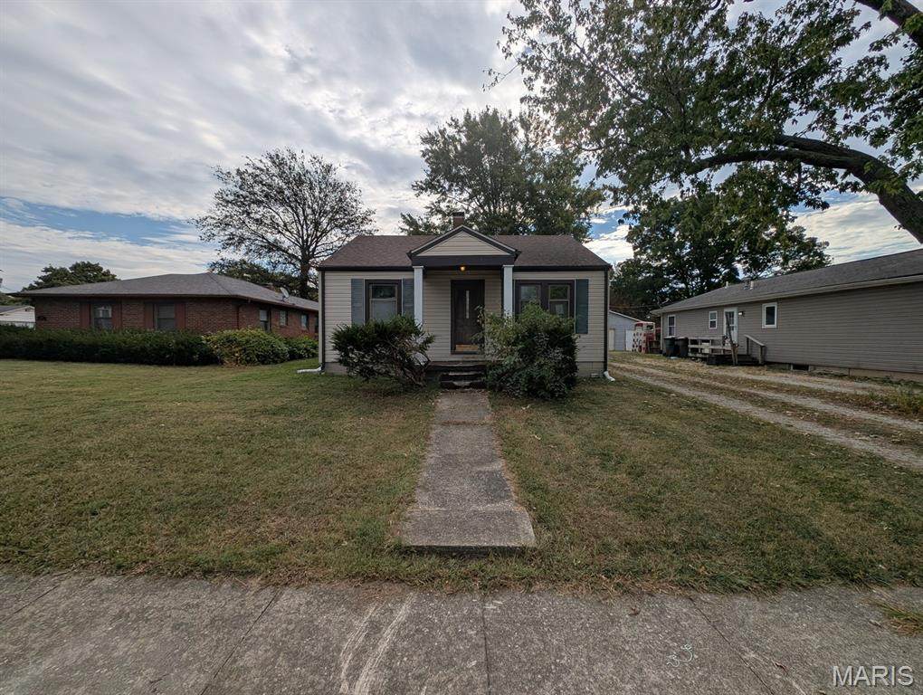 424 4th Street - Photo 1