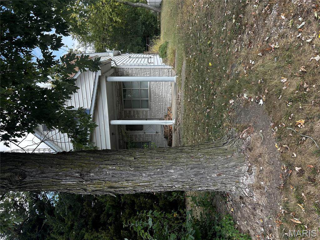 318 Cedar Street - Photo 1