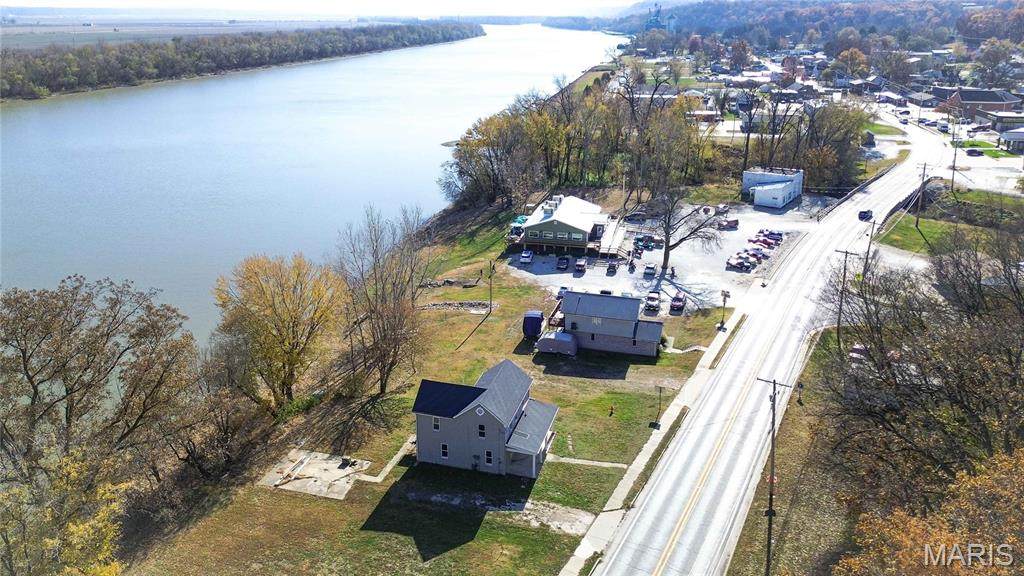 307 Park Street - Photo 1