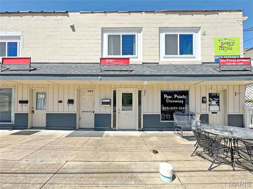 207 Second Street - Photo 1