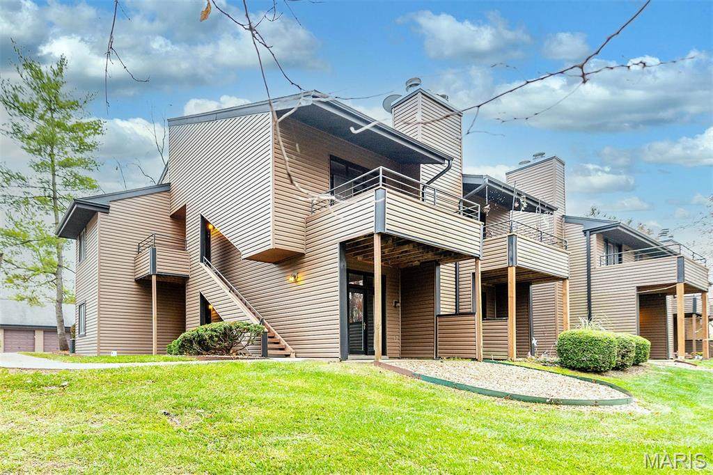 13819 Amiot Drive - Photo 1