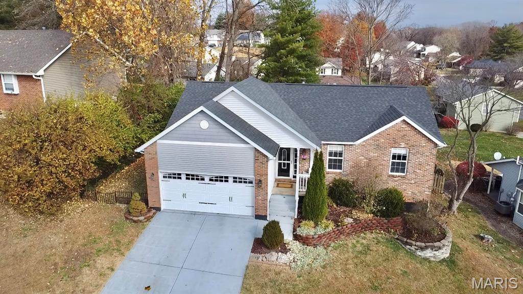 71 Hillsborough Avenue - Photo 1