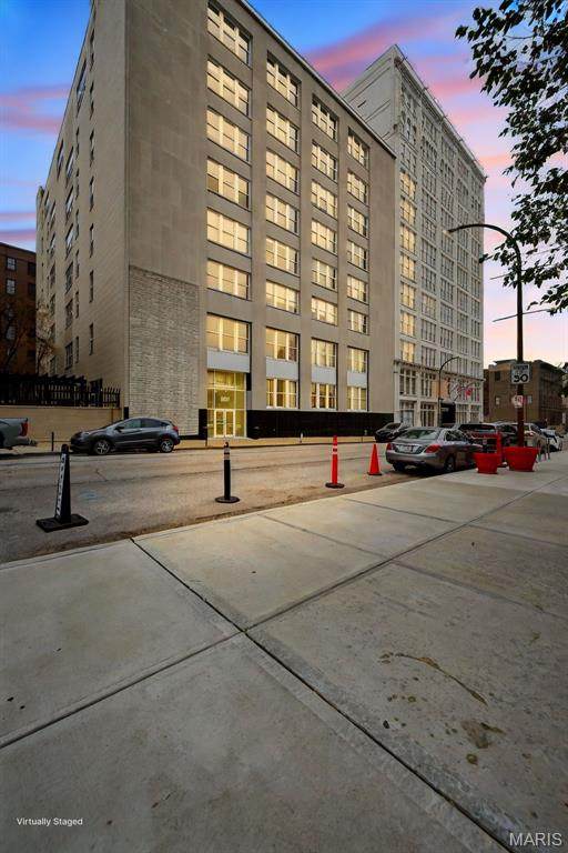 1511 Locust Street - Photo 1