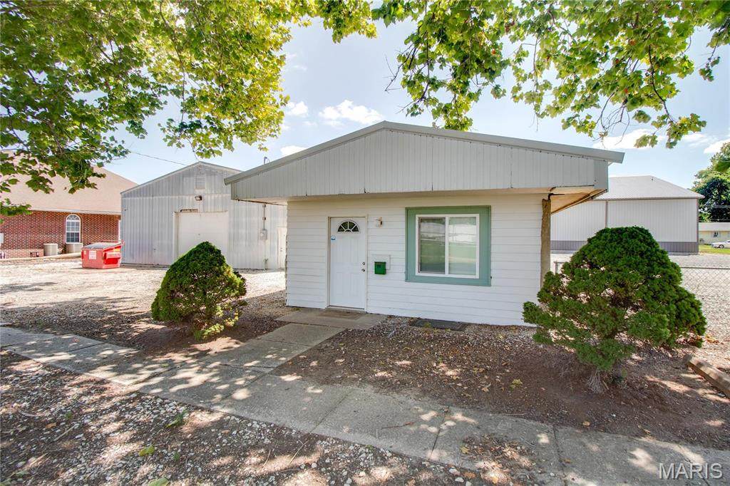 98 Curtis Street - Photo 1