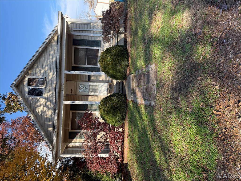 1371 Washington Street - Photo 1