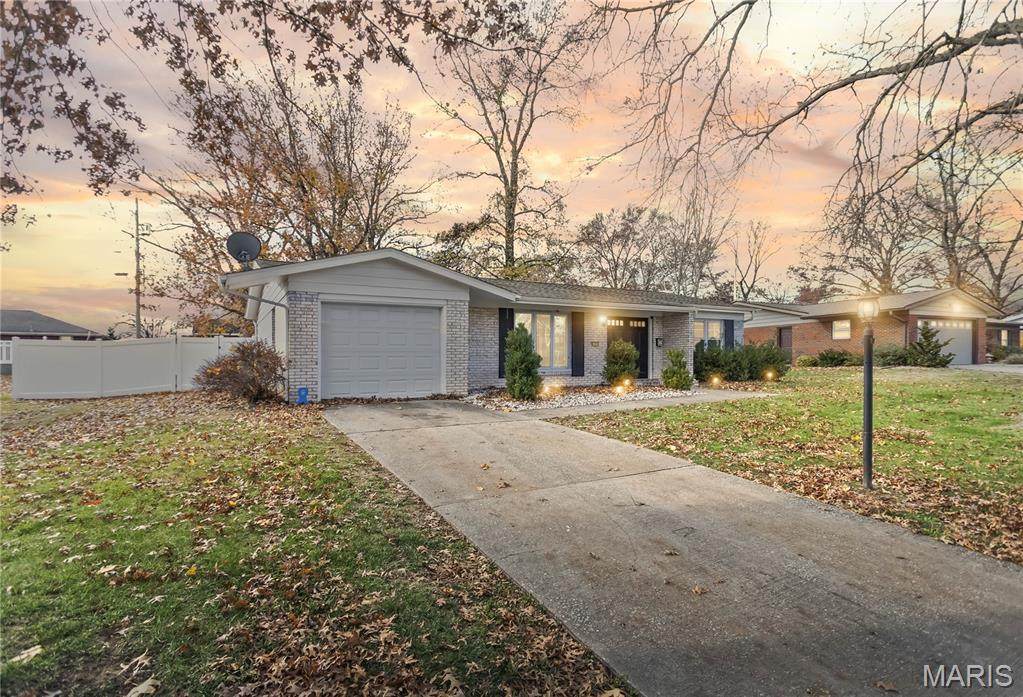 4404 Briarcliff Drive - Photo 1