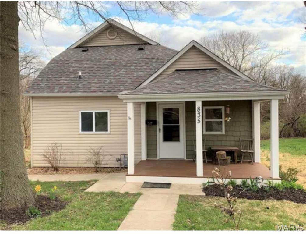 835 Chouteau Avenue - Photo 1