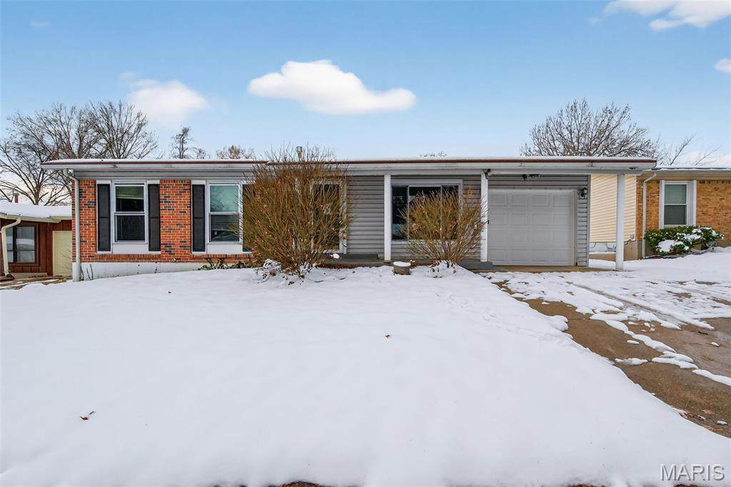 12119 El Camara Drive - Photo 1
