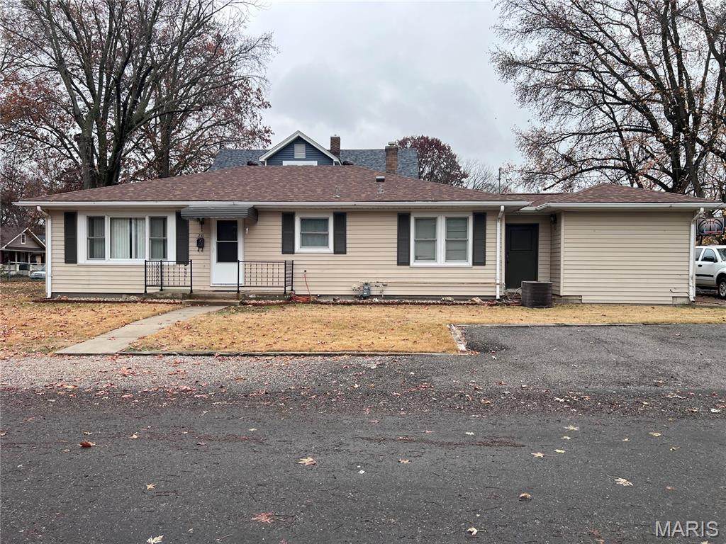 210 Nelson Avenue - Photo 1