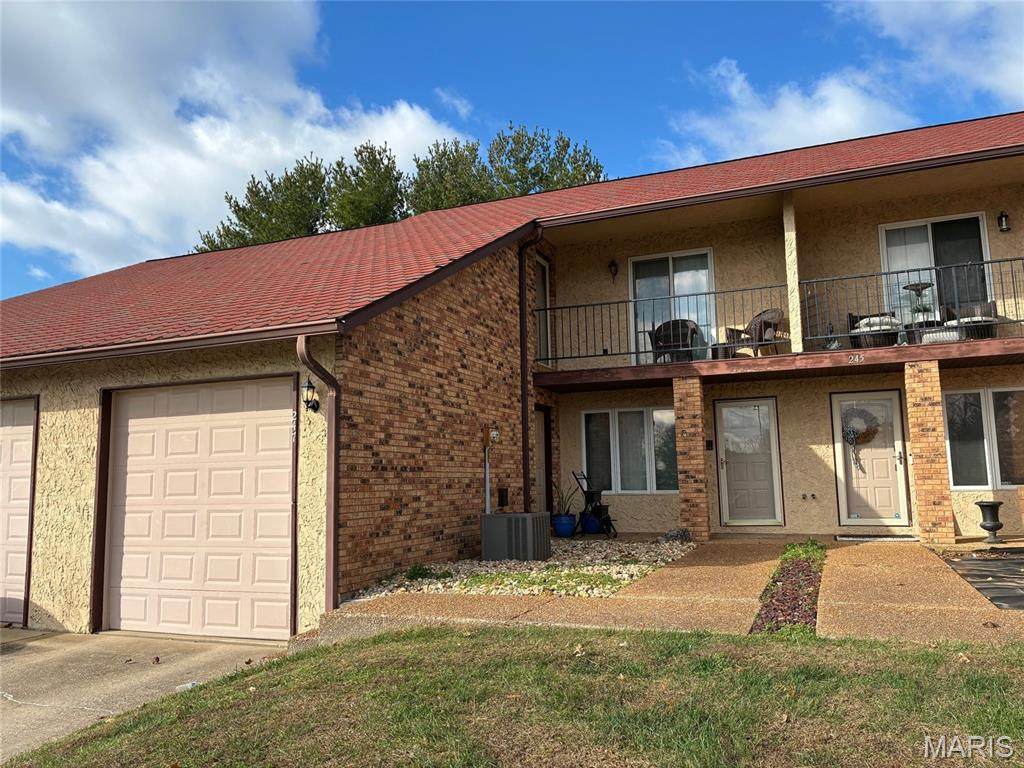 247 Caballeros Boulevard - Photo 1