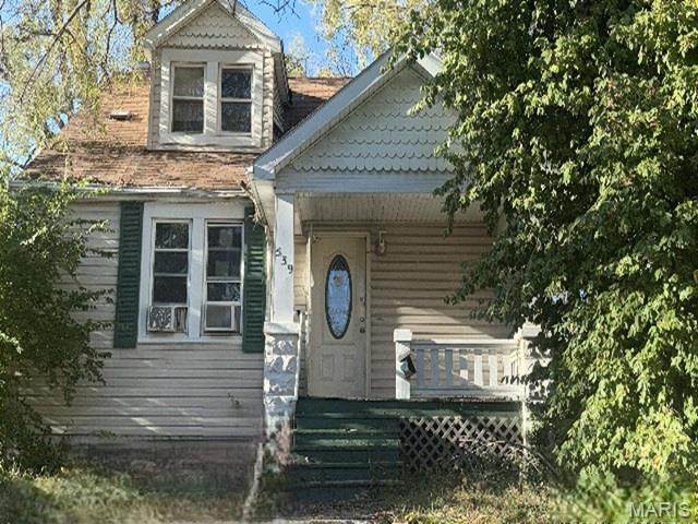 539 21st Street - Photo 1