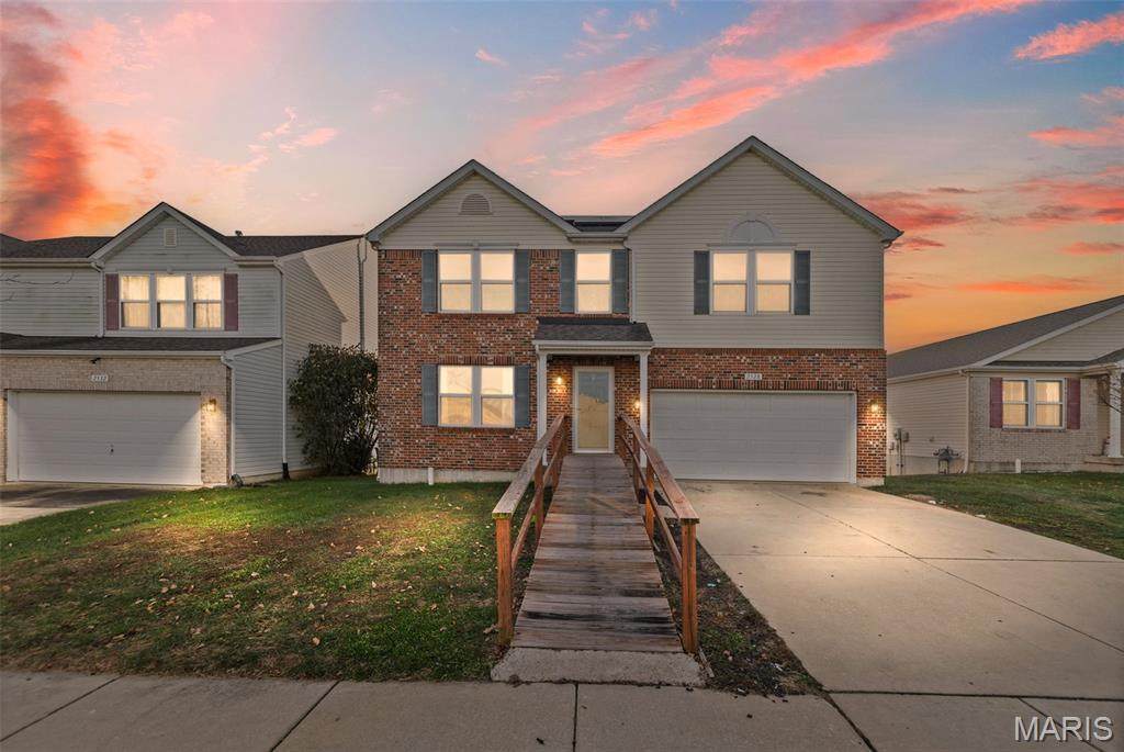 2528 Commons Parkway - Photo 1