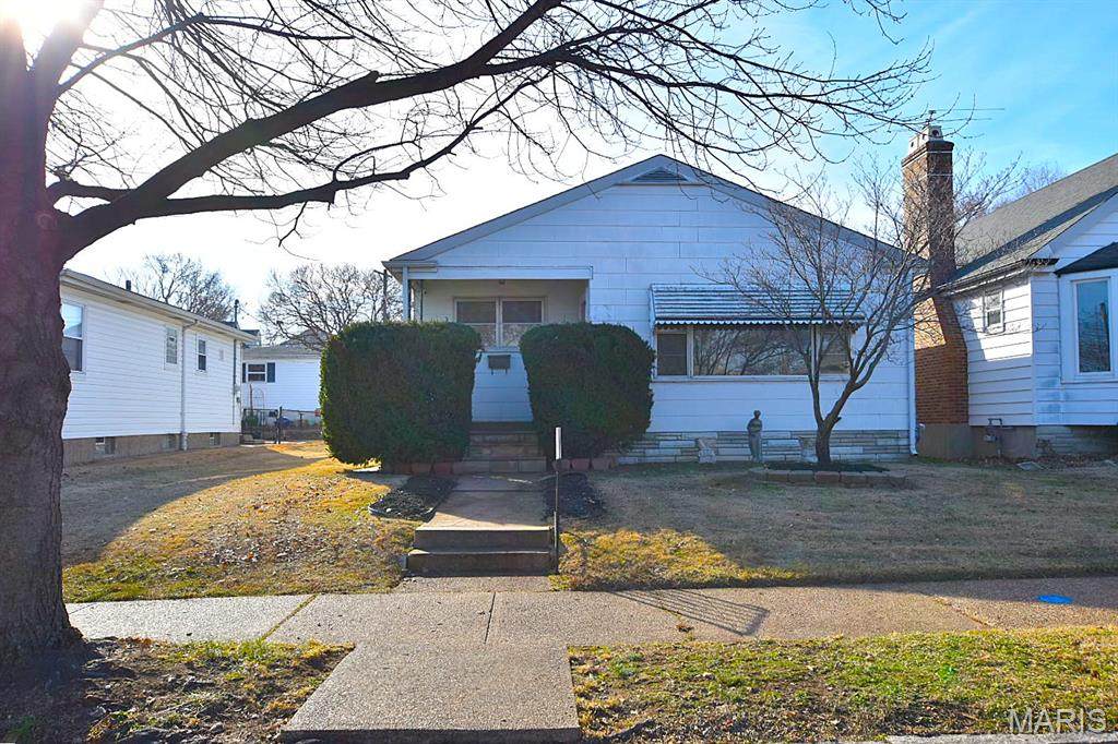 5642 Wilson Avenue - Photo 1