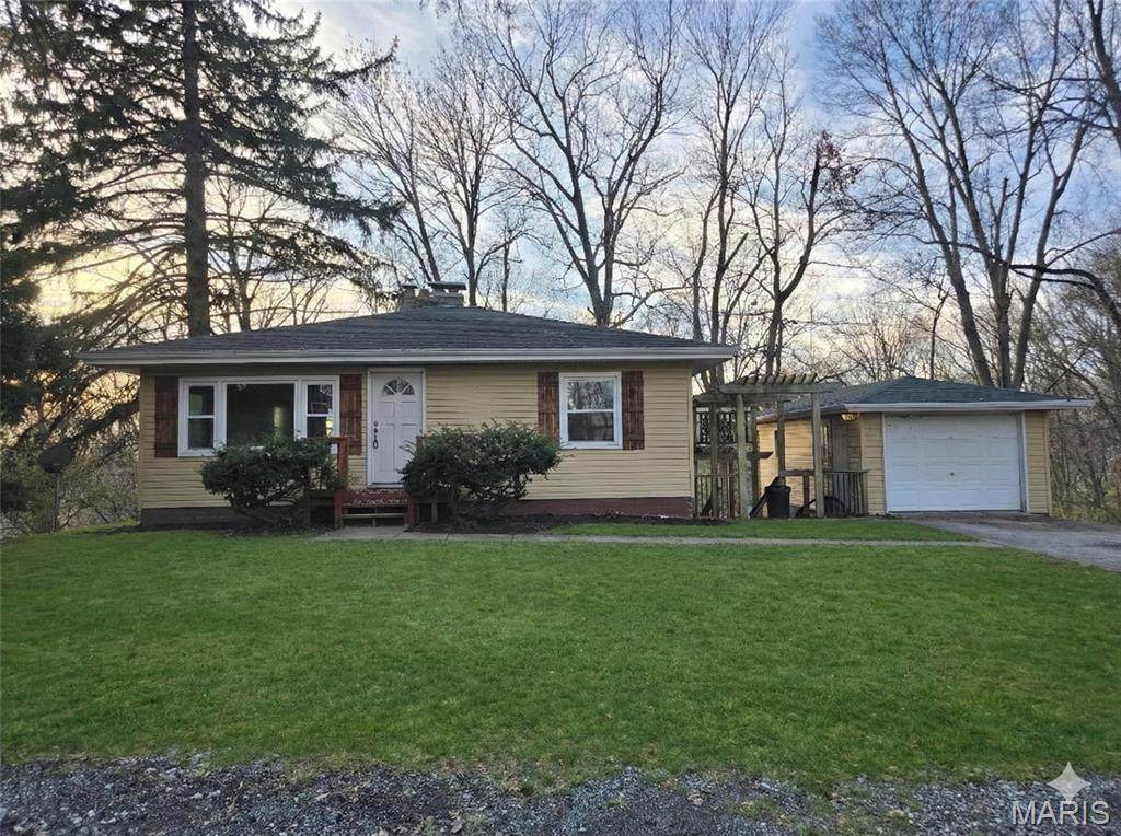 41 Noles Drive - Photo 1