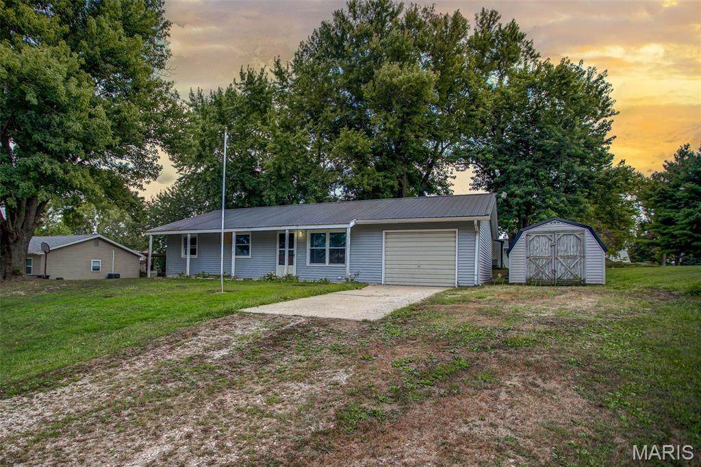 106 Lyndel - Photo 1