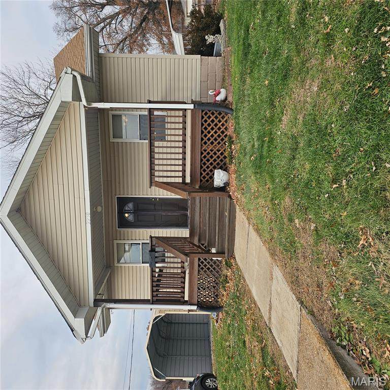 2230 Rodgers Avenue - Photo 1