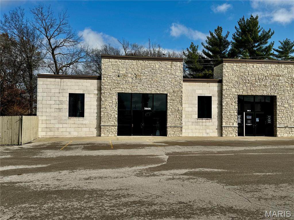 266 Jefferson Avenue - Photo 1