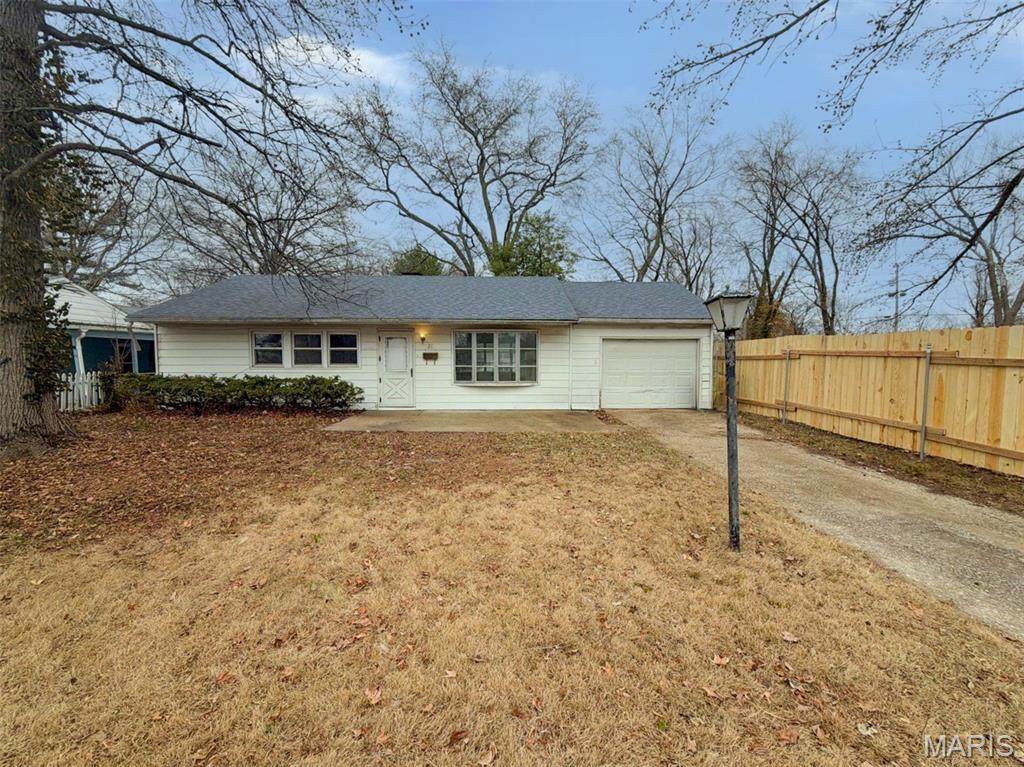 21 Agnes Drive - Photo 1