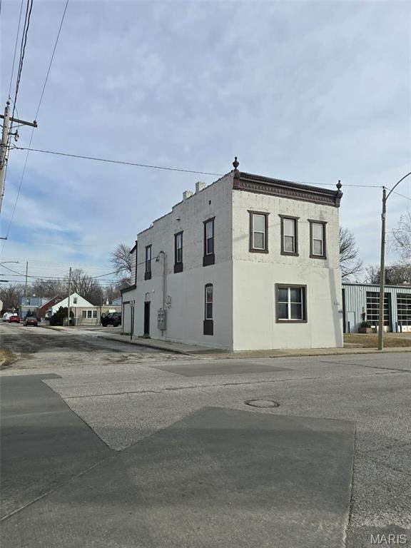 1223 Main Street - Photo 1