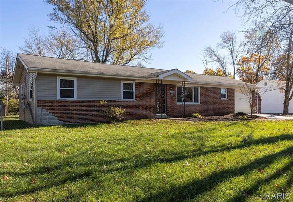4934 Ben Myr Drive - Photo 1