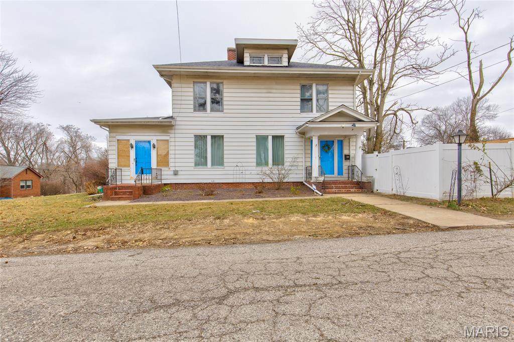 2701 Watalee Street - Photo 1