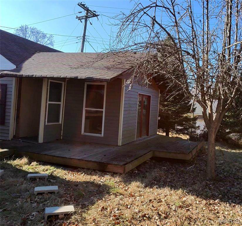 2245 Frank Scott Parkway - Photo 1