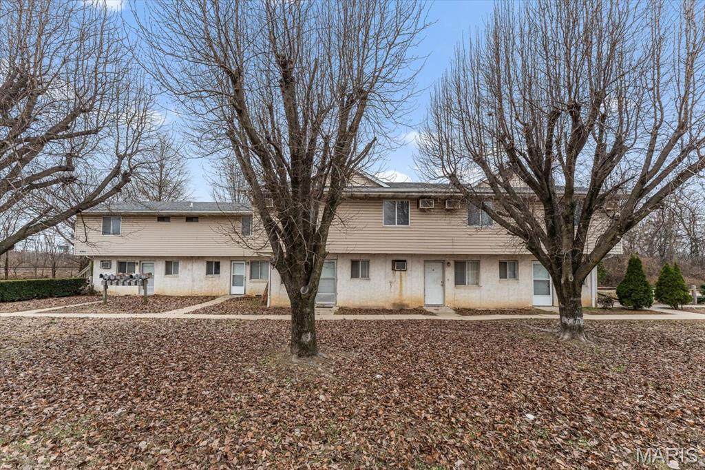 6500 Saint Clair Avenue - Photo 1