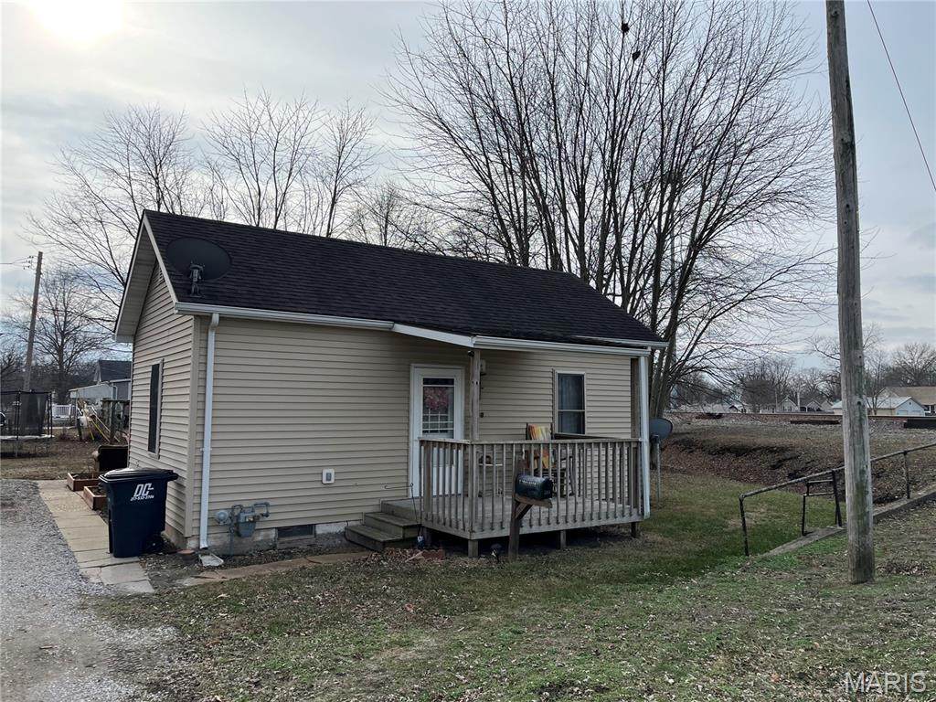 300 3rd South Street - Photo 1