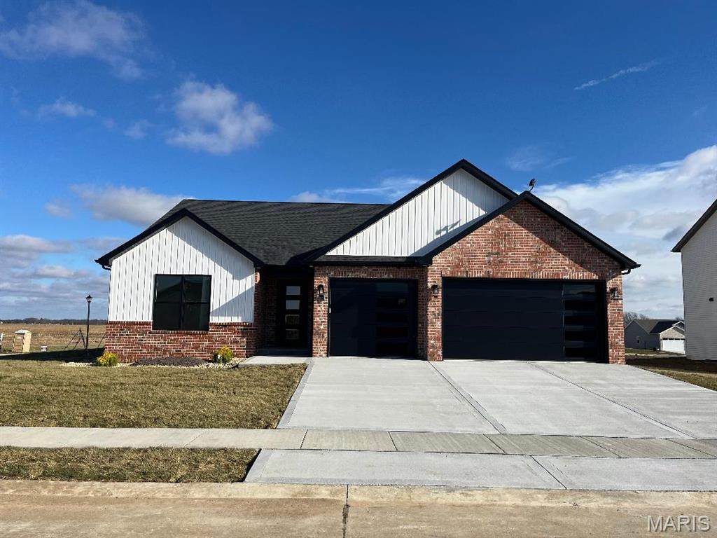 3122 Ashville - Photo 1