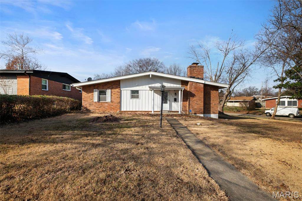 515 Crestvale Drive - Photo 1