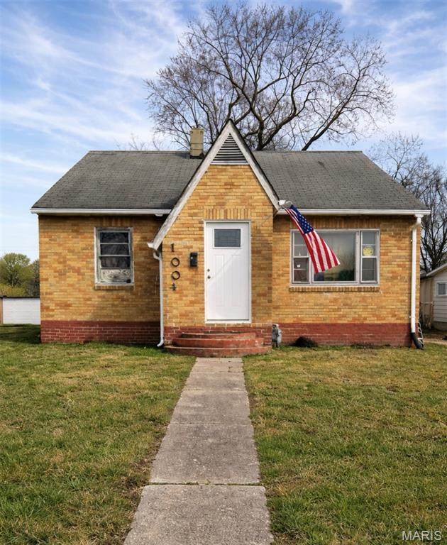 1004 S 25th St - Photo 1