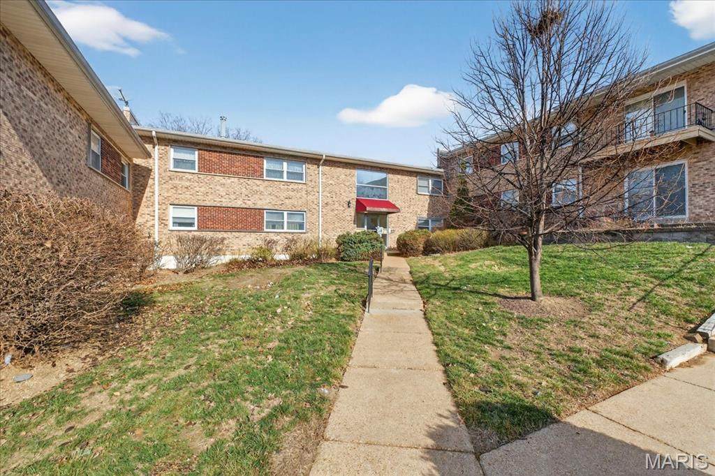 10391 Forest Brook Lane - Photo 1